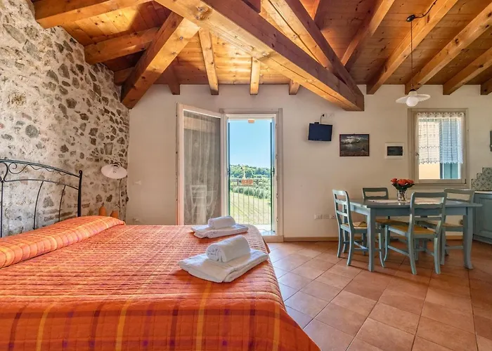 L'oro Rosso Фермерский дом *