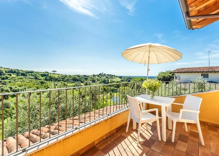 L'oro Rosso Фермерский дом *